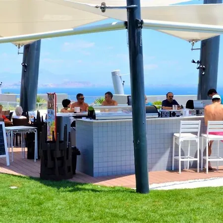 Apartment Infinity View Arenales *